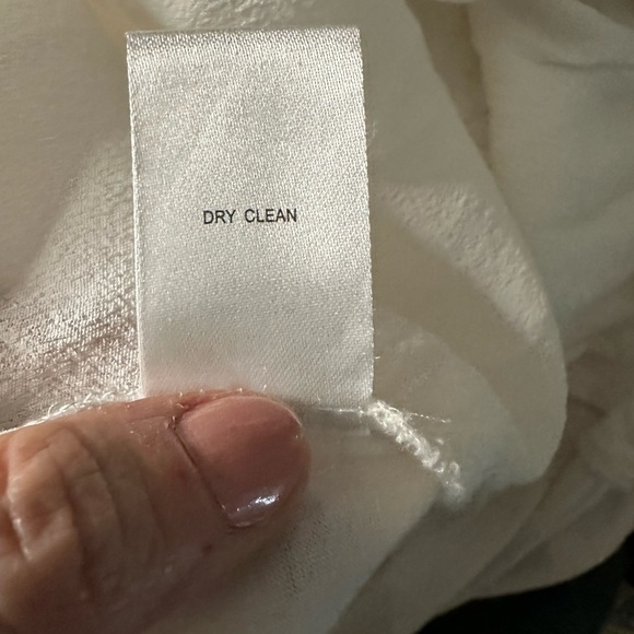 Daniel Rainn Quin Keyhole Crochet Blouse - Picture 9 of 9